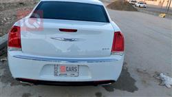 کرایسلەر 300